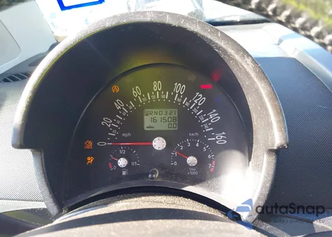 2003 Volkswagen New Beetle Glx z USA, uszkodzony, nr VIN 3VWDD21C73M436076